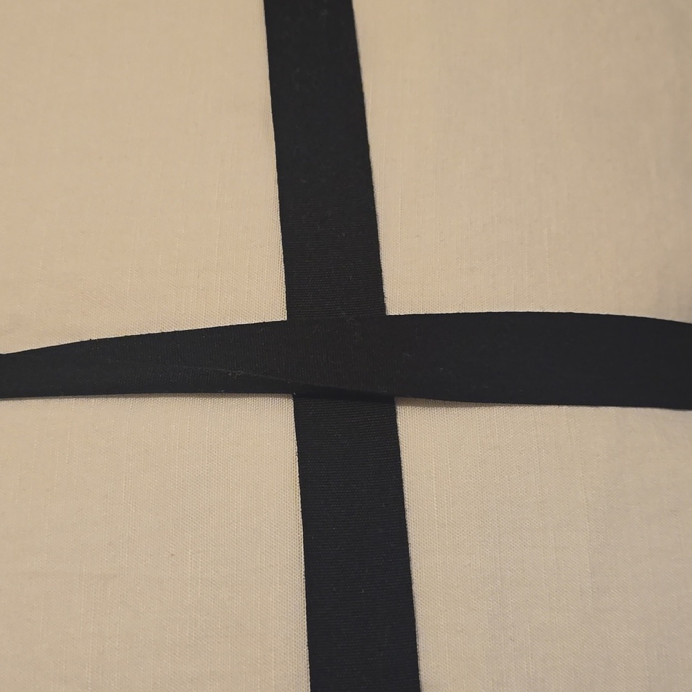West Elm Signature Tencel Linen Sheet Set,Queen,White,Retail Price $269.00 USD - Picture 10 of 16